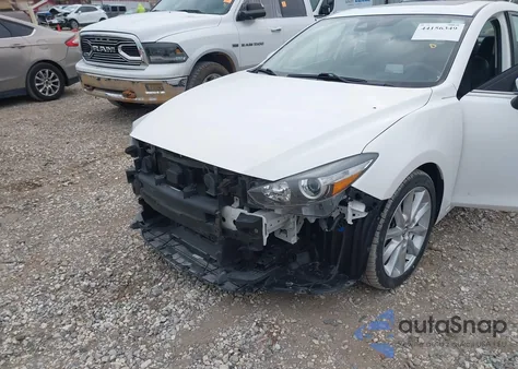 2017 Mazda 3 z USA, uszkodzony, nr VIN 3MZBN1W2XHM127829